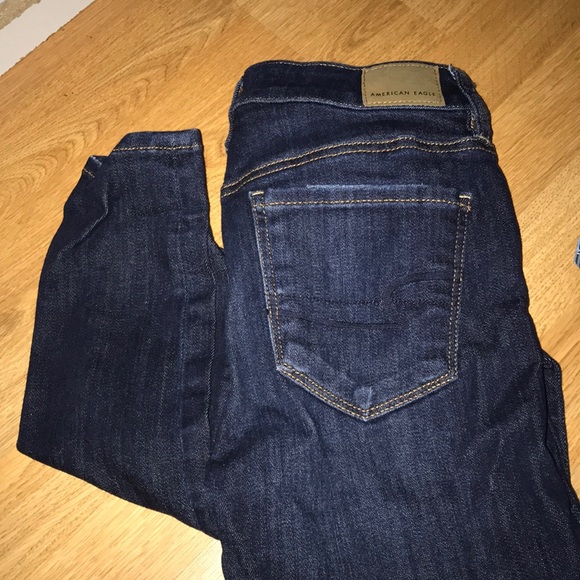 NWOT American Eagle Skinny Jeans - Picture 1 of 3